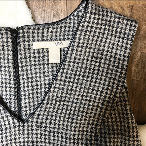 Banana Republic • Houndstooth Wool Blend Dress - Picture 4 of 4